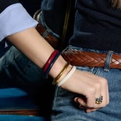 Jonc LEO -Agatha 02470507 157 TU M4