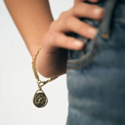 Pendentif SCORPION ZODIAQUE 6 Pendentif SCORPION ZODIAQUE -Agatha 02880110 157 TU M1